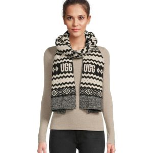 Uggisle Scarf
